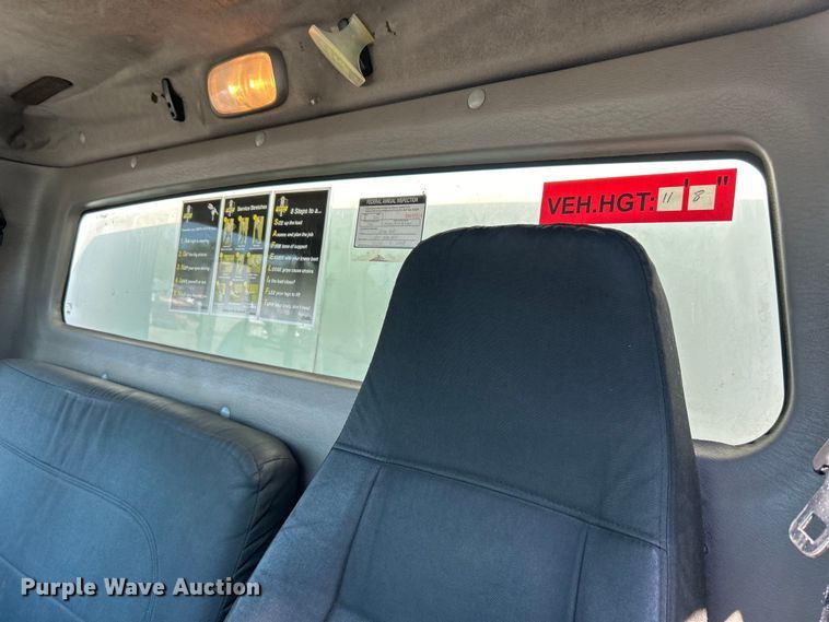 image for item EG0905 2010 Freightliner  Business Class M2 box truck