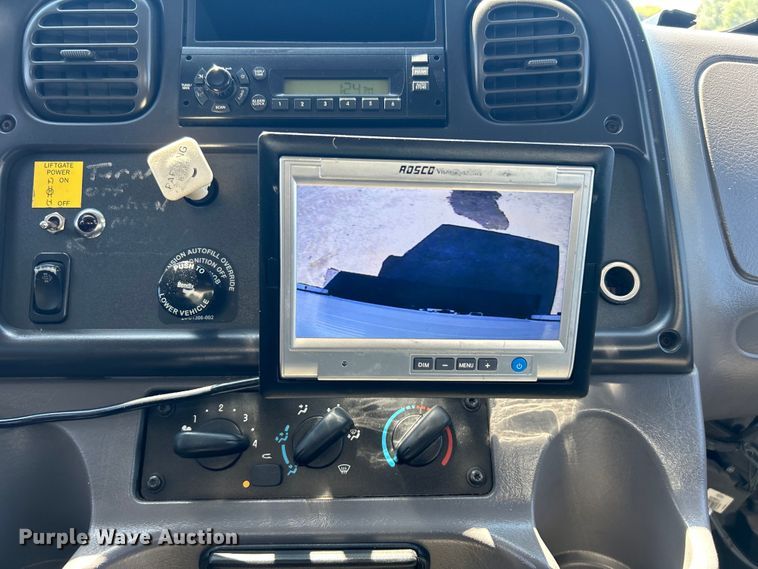 image for item EG0905 2010 Freightliner  Business Class M2 box truck