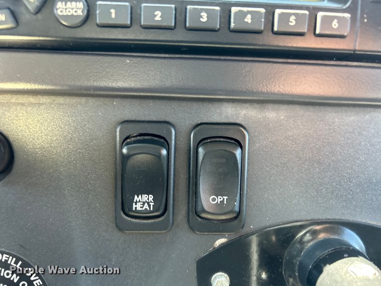 image for item EG0905 2010 Freightliner  Business Class M2 box truck