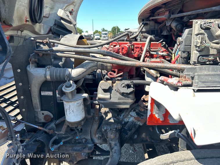 image for item EG0905 2010 Freightliner  Business Class M2 box truck