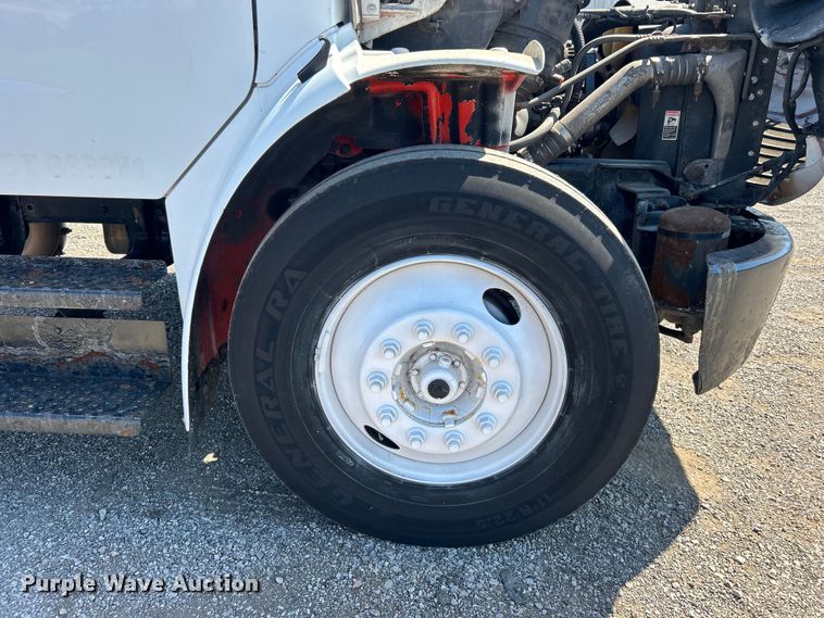 image for item EG0905 2010 Freightliner  Business Class M2 box truck