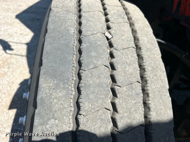 image for item EG0905 2010 Freightliner  Business Class M2 box truck