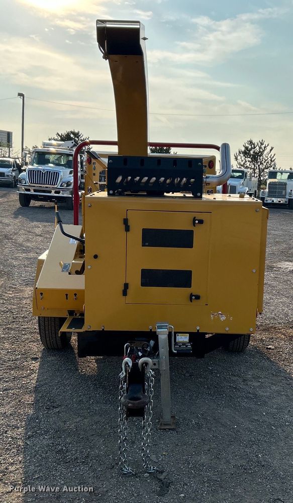 image for item EG0906 2023 Vermeer  BC1000XL wood chipper