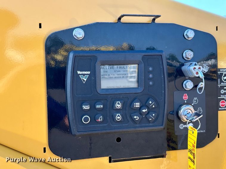 image for item EG0906 2023 Vermeer  BC1000XL wood chipper