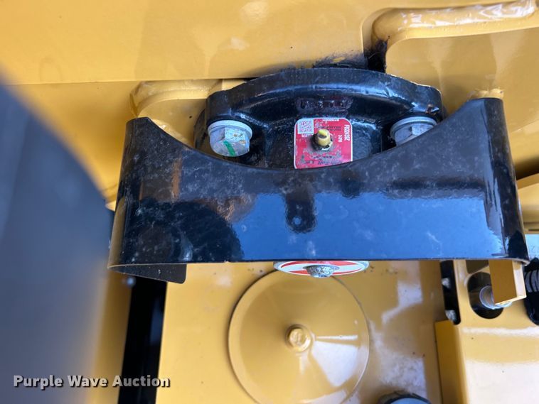 image for item EG0906 2023 Vermeer  BC1000XL wood chipper