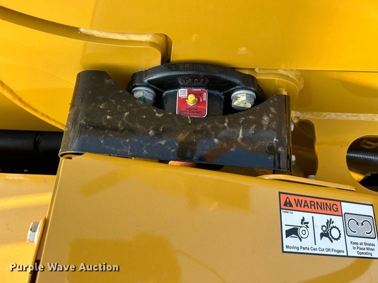 image for item EG0906 2023 Vermeer  BC1000XL wood chipper