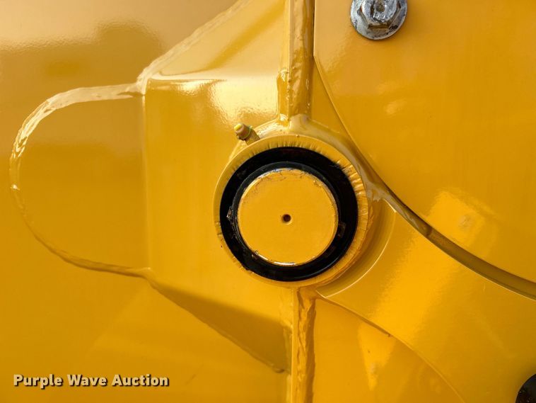 image for item EG0906 2023 Vermeer  BC1000XL wood chipper