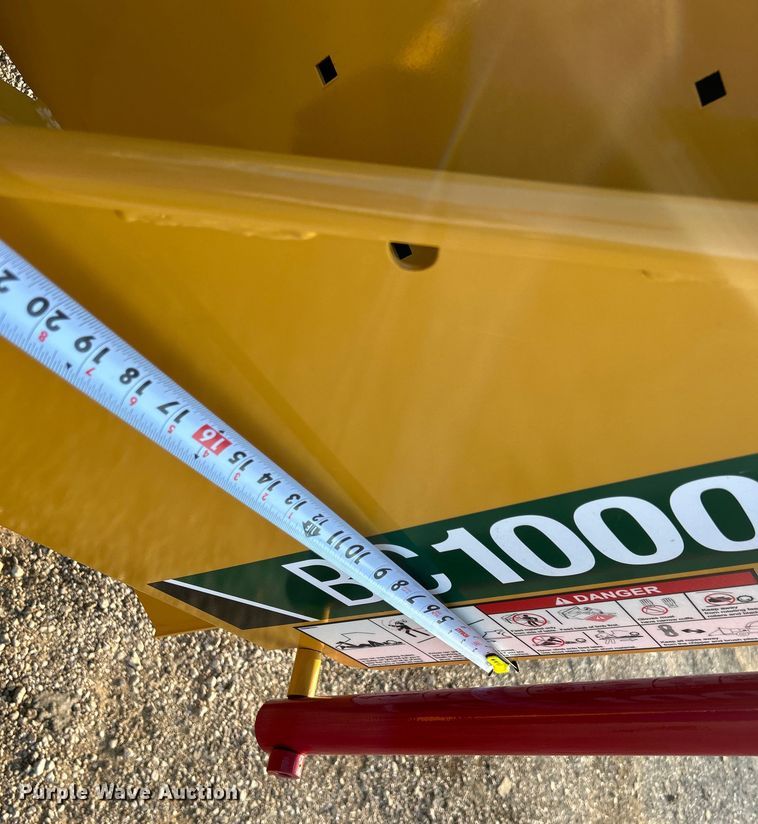 image for item EG0906 2023 Vermeer  BC1000XL wood chipper