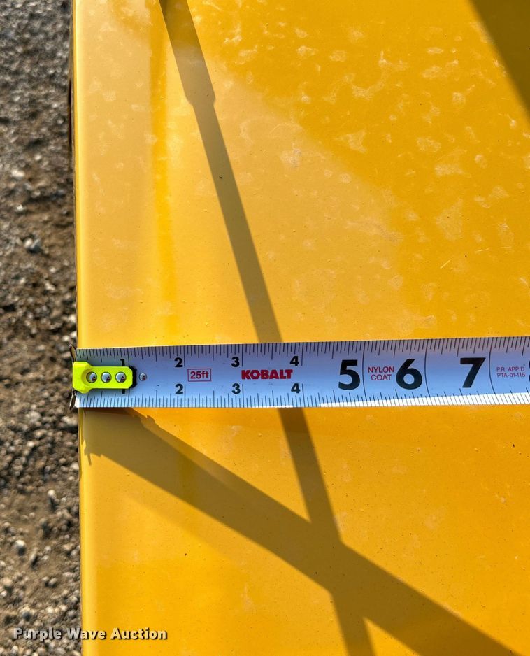 image for item EG0906 2023 Vermeer  BC1000XL wood chipper