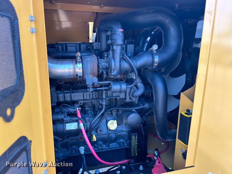 image for item EG0906 2023 Vermeer  BC1000XL wood chipper