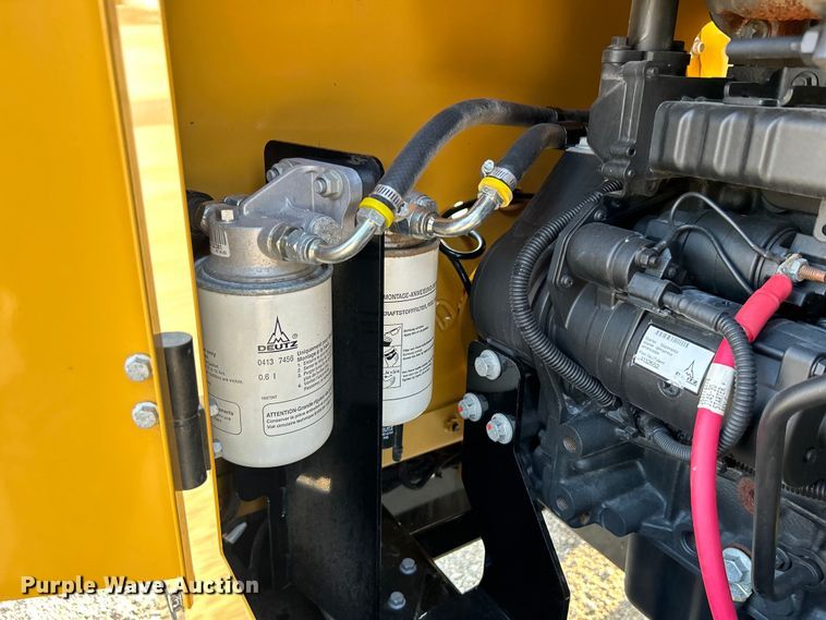 image for item EG0906 2023 Vermeer  BC1000XL wood chipper