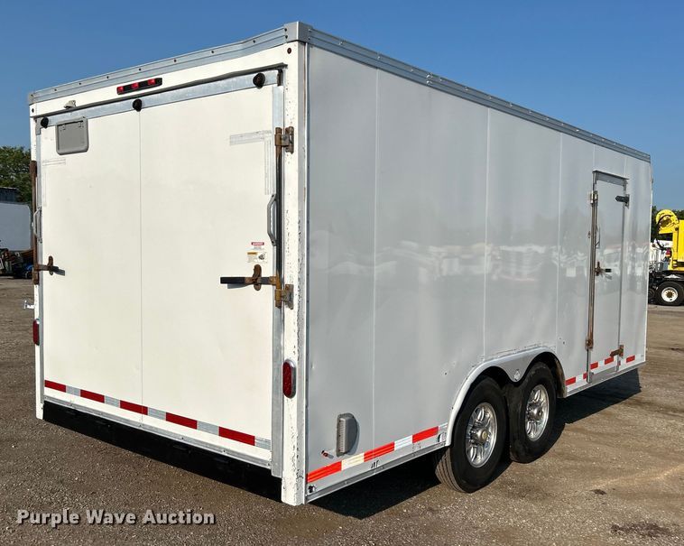 image for item EG0908 2015 United Trailers, Inc. UXT-8 enclosed cargo trailer