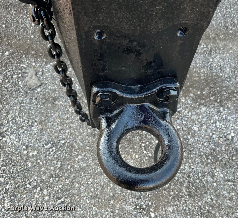 image for item EG0908 2015 United Trailers, Inc. UXT-8 enclosed cargo trailer