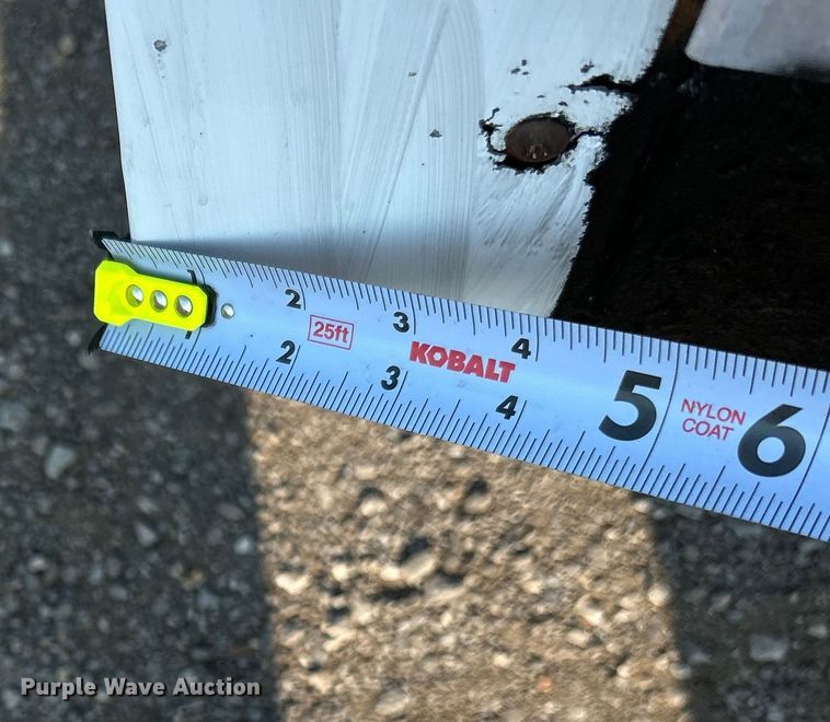 image for item EG0908 2015 United Trailers, Inc. UXT-8 enclosed cargo trailer