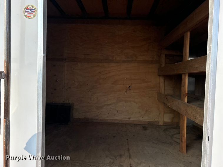 image for item EG0908 2015 United Trailers, Inc. UXT-8 enclosed cargo trailer