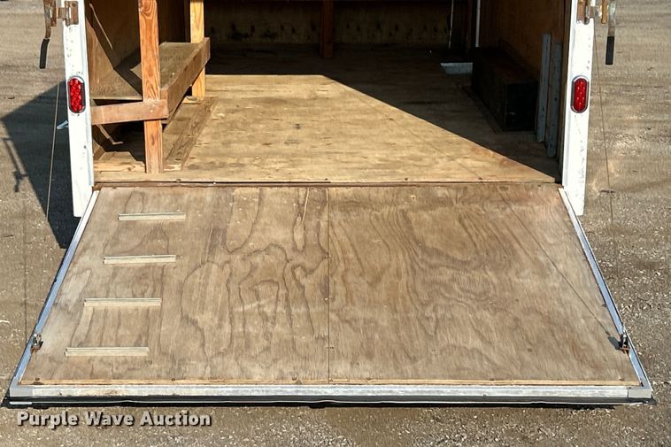 image for item EG0908 2015 United Trailers, Inc. UXT-8 enclosed cargo trailer