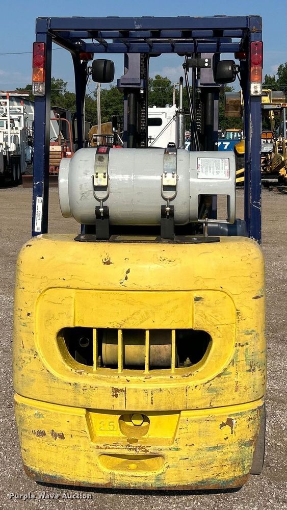 image for item EG0911 1999 Komatsu  FG25STLP-12 forklift