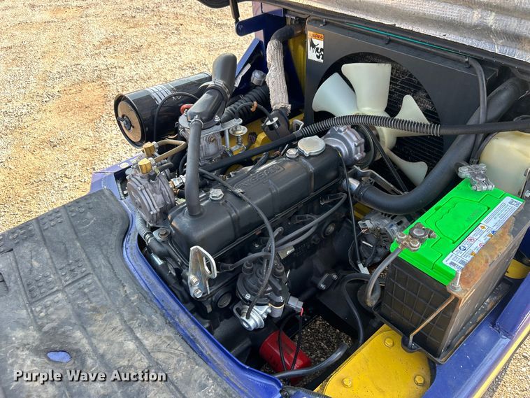 image for item EG0911 1999 Komatsu  FG25STLP-12 forklift