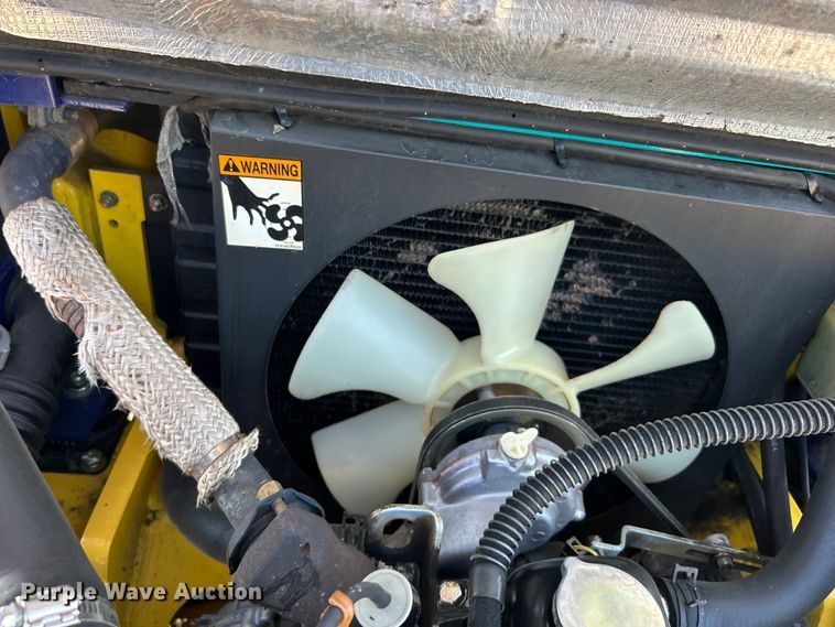 image for item EG0911 1999 Komatsu  FG25STLP-12 forklift