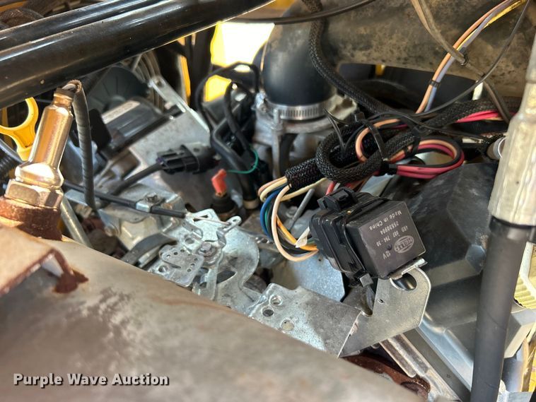 image for item EG0912 2018 Vermeer SC30TX stump grinder