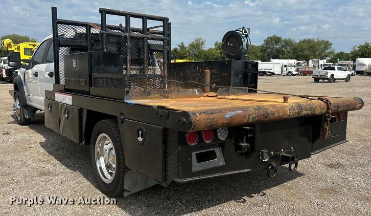 image for item EG0916 2019 Ford F550 Super Duty XL winch truck