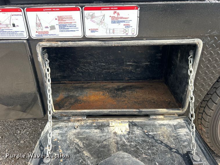 image for item EG0916 2019 Ford F550 Super Duty XL winch truck