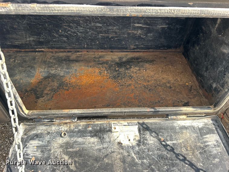 image for item EG0916 2019 Ford F550 Super Duty XL winch truck