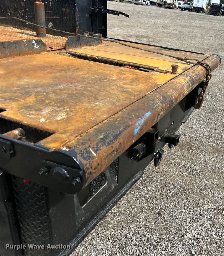 image for item EG0916 2019 Ford F550 Super Duty XL winch truck