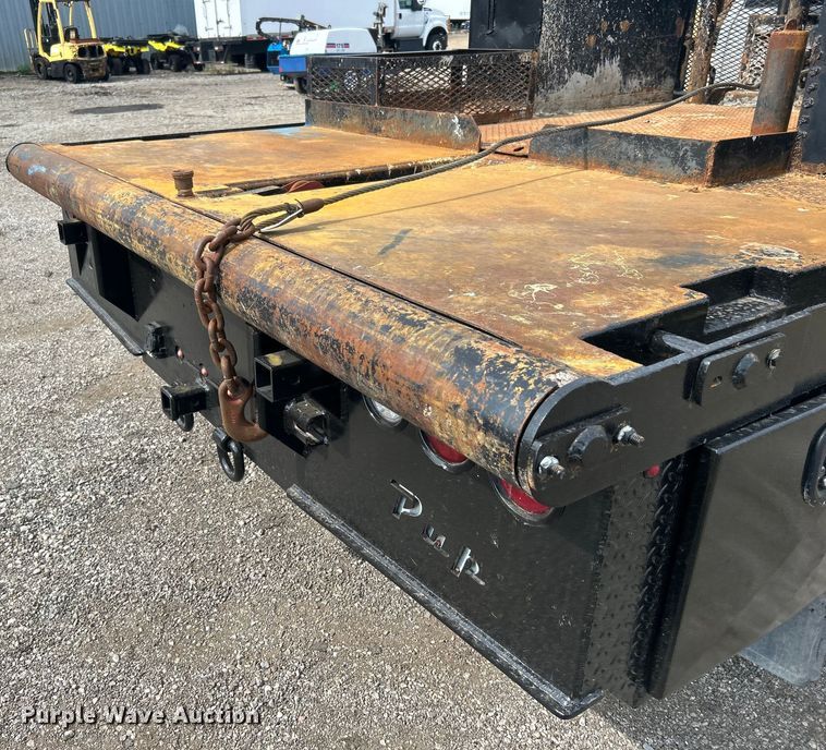 image for item EG0916 2019 Ford F550 Super Duty XL winch truck