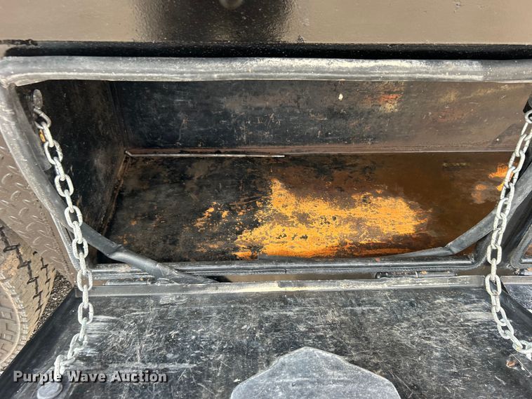 image for item EG0916 2019 Ford F550 Super Duty XL winch truck