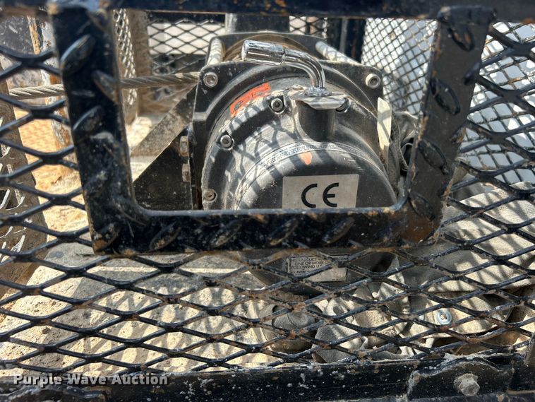 image for item EG0916 2019 Ford F550 Super Duty XL winch truck