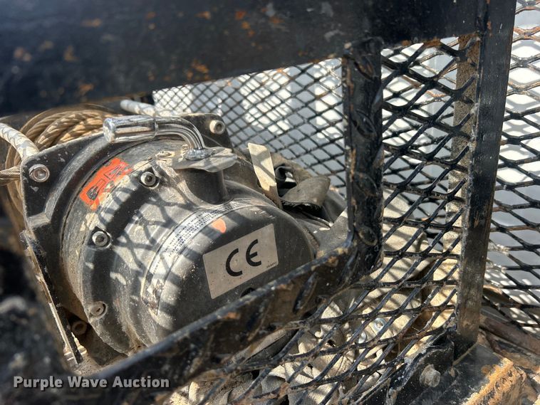 image for item EG0916 2019 Ford F550 Super Duty XL winch truck