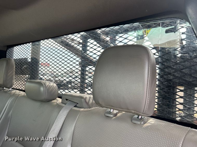 image for item EG0916 2019 Ford F550 Super Duty XL winch truck