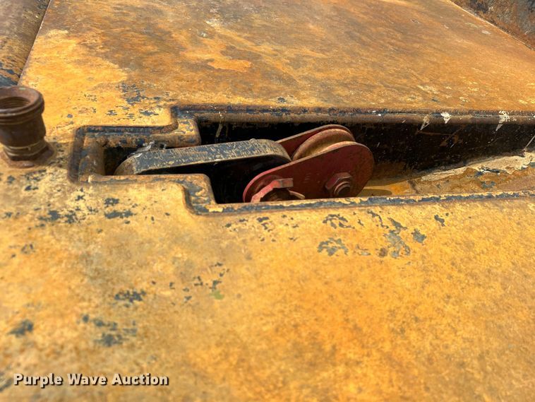 image for item EG0916 2019 Ford F550 Super Duty XL winch truck