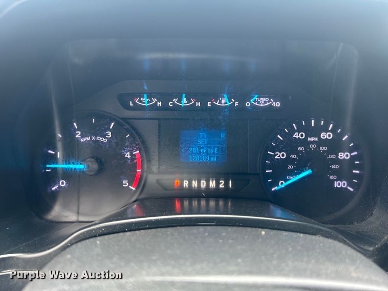 image for item EG0916 2019 Ford F550 Super Duty XL winch truck