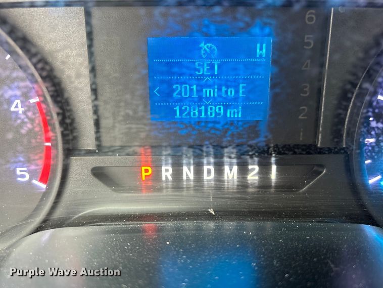 image for item EG0916 2019 Ford F550 Super Duty XL winch truck