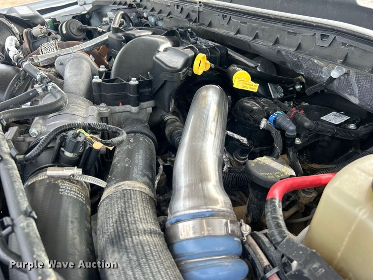 image for item EG0916 2019 Ford F550 Super Duty XL winch truck