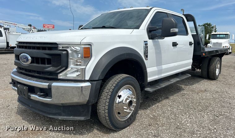 image for item EG0925 2020 Ford F550 Super Duty Crew Cab flatbed truck