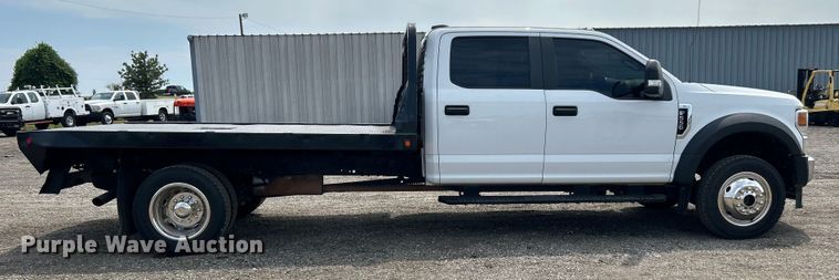 image for item EG0925 2020 Ford F550 Super Duty Crew Cab flatbed truck