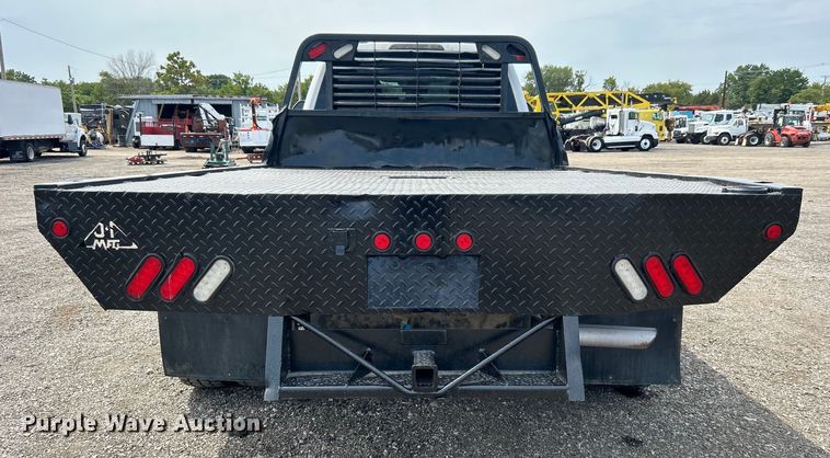 image for item EG0925 2020 Ford F550 Super Duty Crew Cab flatbed truck