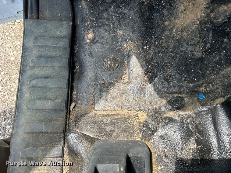 image for item EG0925 2020 Ford F550 Super Duty Crew Cab flatbed truck