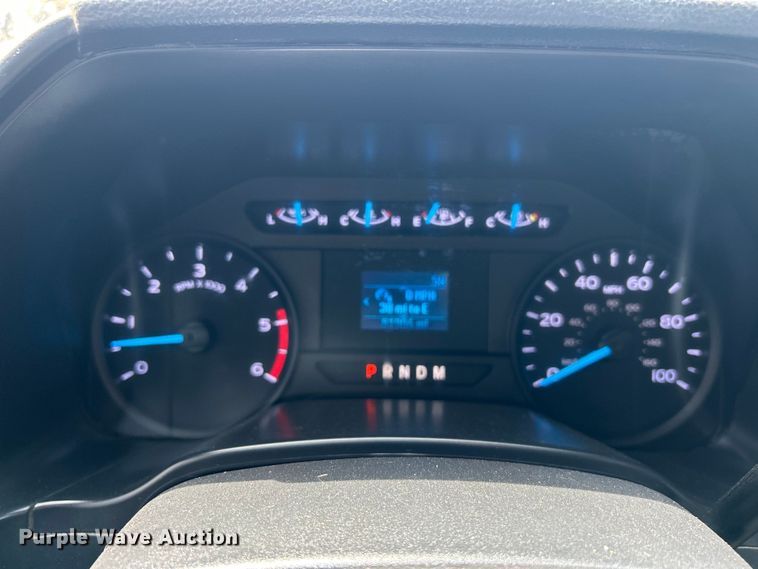 image for item EG0925 2020 Ford F550 Super Duty Crew Cab flatbed truck