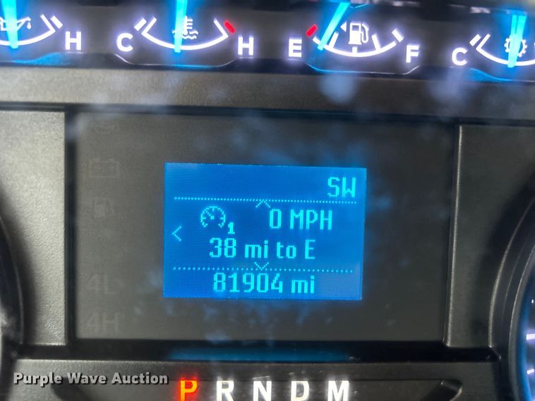 image for item EG0925 2020 Ford F550 Super Duty Crew Cab flatbed truck