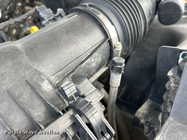 image for item EG0925 2020 Ford F550 Super Duty Crew Cab flatbed truck