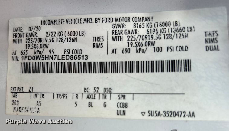 image for item EG0925 2020 Ford F550 Super Duty Crew Cab flatbed truck