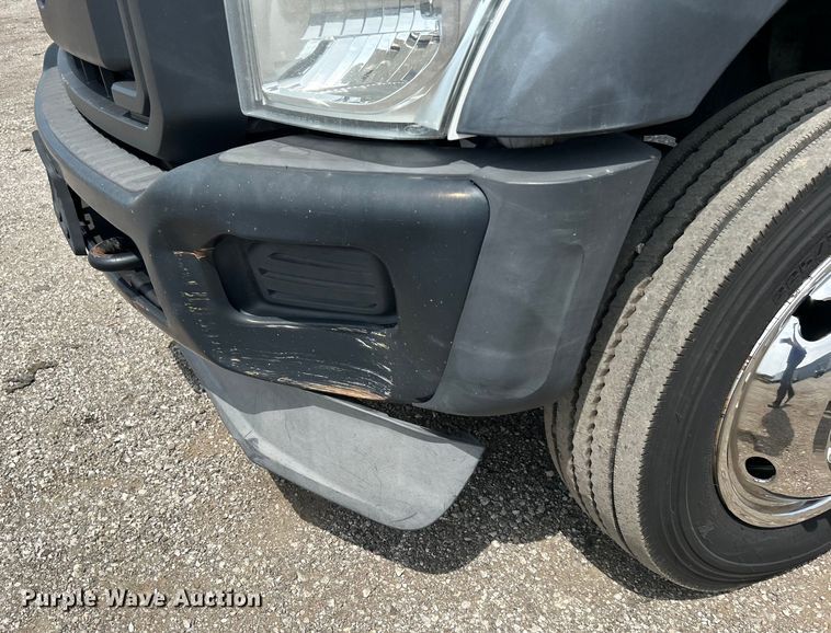 image for item EG0926 2013 Ford F550 Super Duty Crew Cab flatbed truck