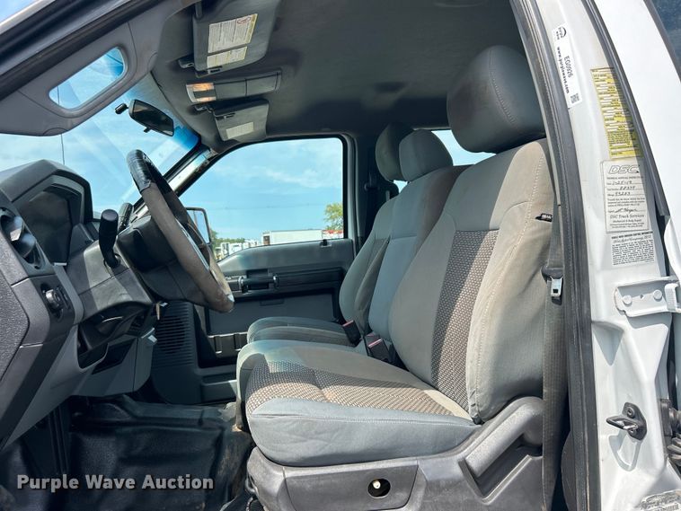 image for item EG0926 2013 Ford F550 Super Duty Crew Cab flatbed truck