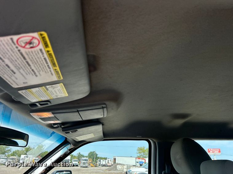 image for item EG0926 2013 Ford F550 Super Duty Crew Cab flatbed truck