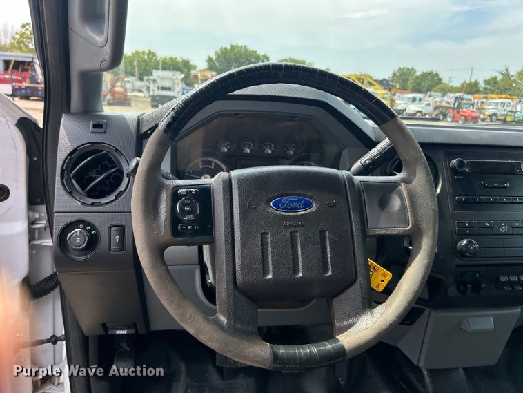 image for item EG0926 2013 Ford F550 Super Duty Crew Cab flatbed truck