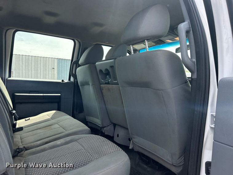 image for item EG0926 2013 Ford F550 Super Duty Crew Cab flatbed truck